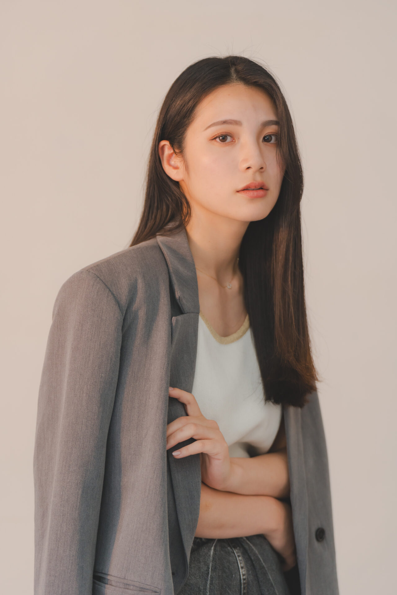 京都府で活動する広告モデル YUKAのポートレート写真（3枚目）