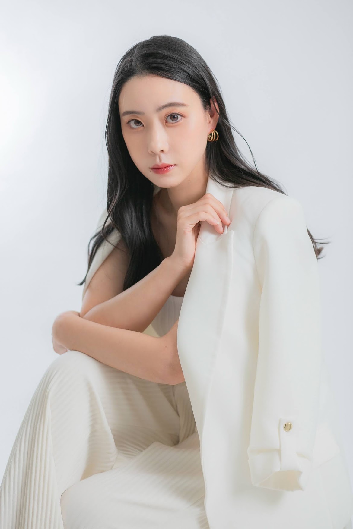 兵庫県姫路市飾磨区で活動する俳優 徳由美子のポートレート写真