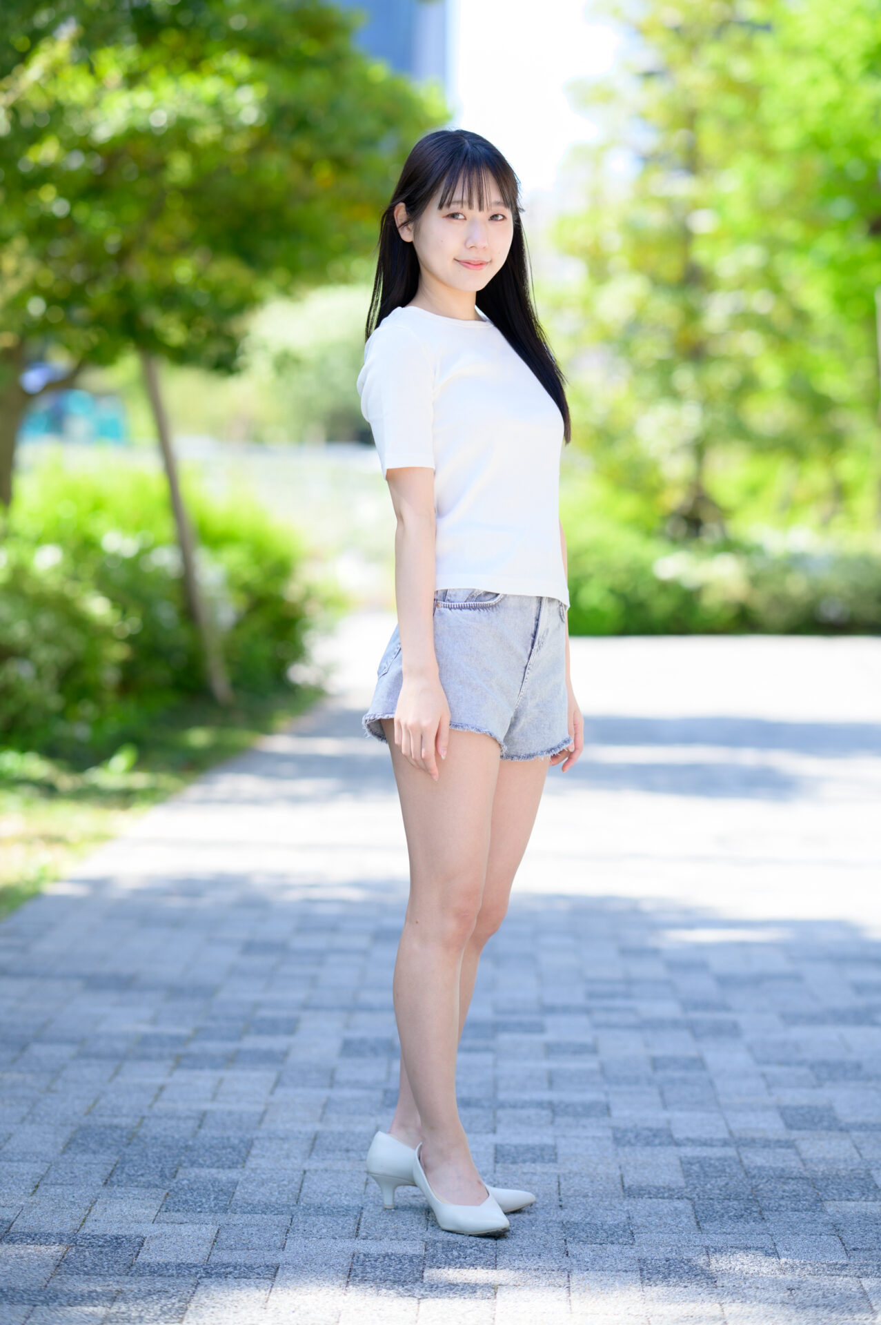 東京都で活動するモデル 佳奈のポートレート写真（2枚目）