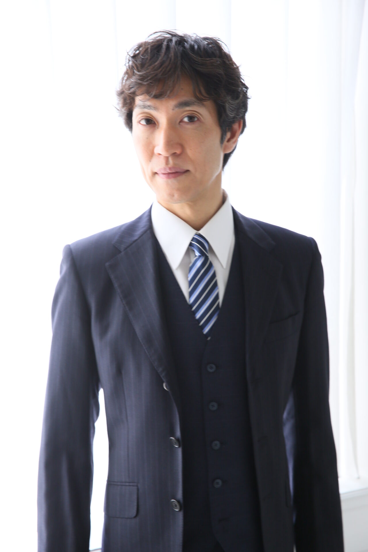 大阪府で活動する広告・映像出演 Kojiのポートレート写真（2枚目）