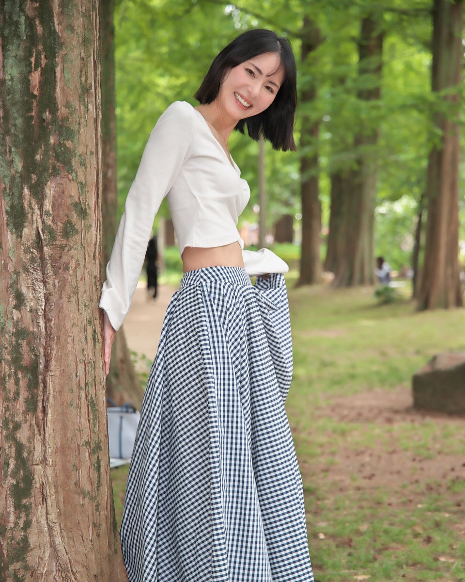 大阪府大阪市西区で活動するヨガインストラクター　モデル　イベント司会 YUIのポートレート写真（3枚目）