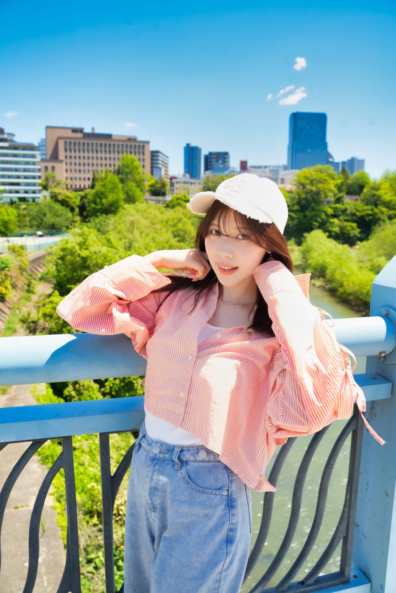 宮城県仙台市で活動するフリーモデル 美月のポートレート写真（2枚目）