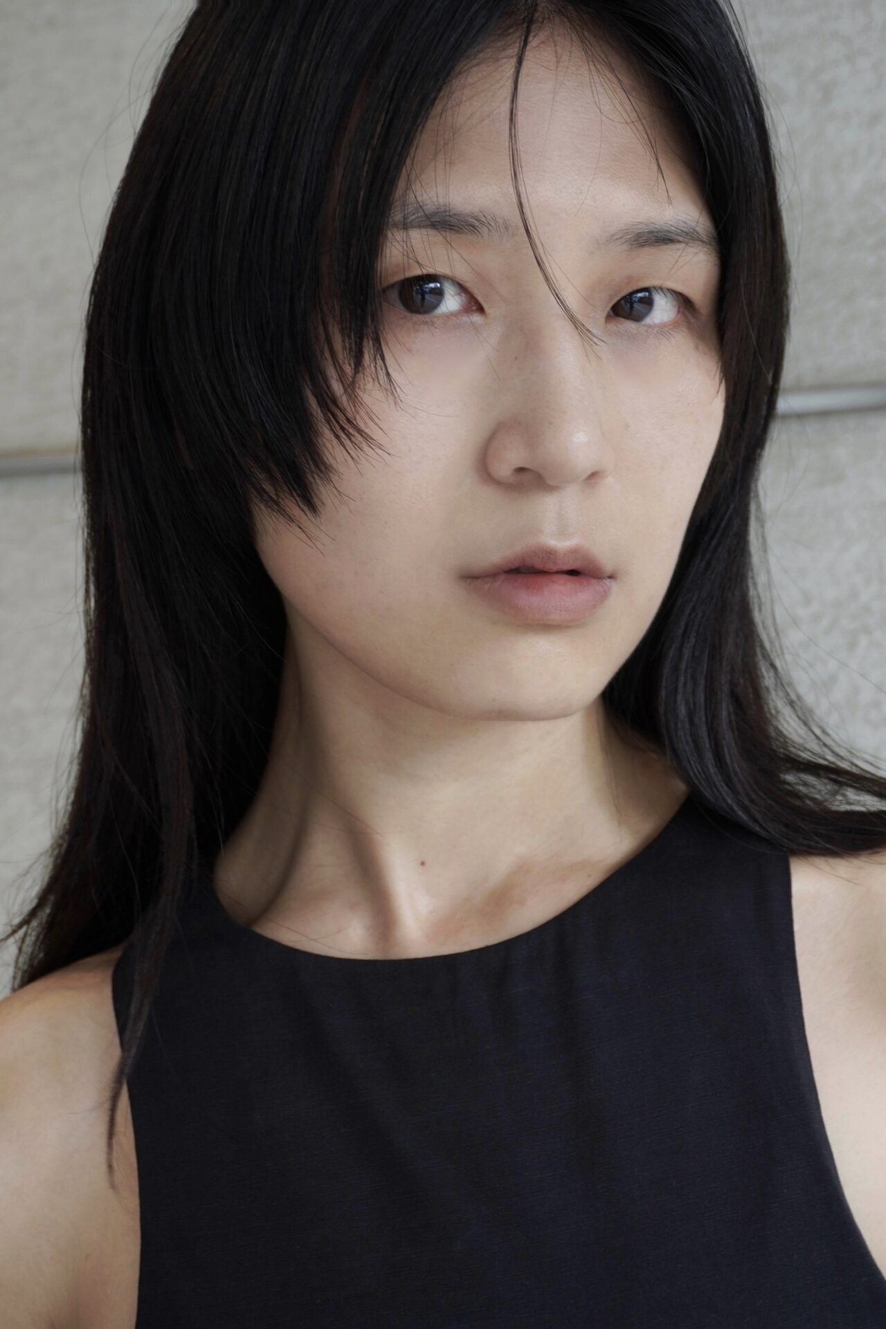 愛知県名古屋市南区で活動するグローバルファッションモデル 渡辺由梨佳のポートレート写真